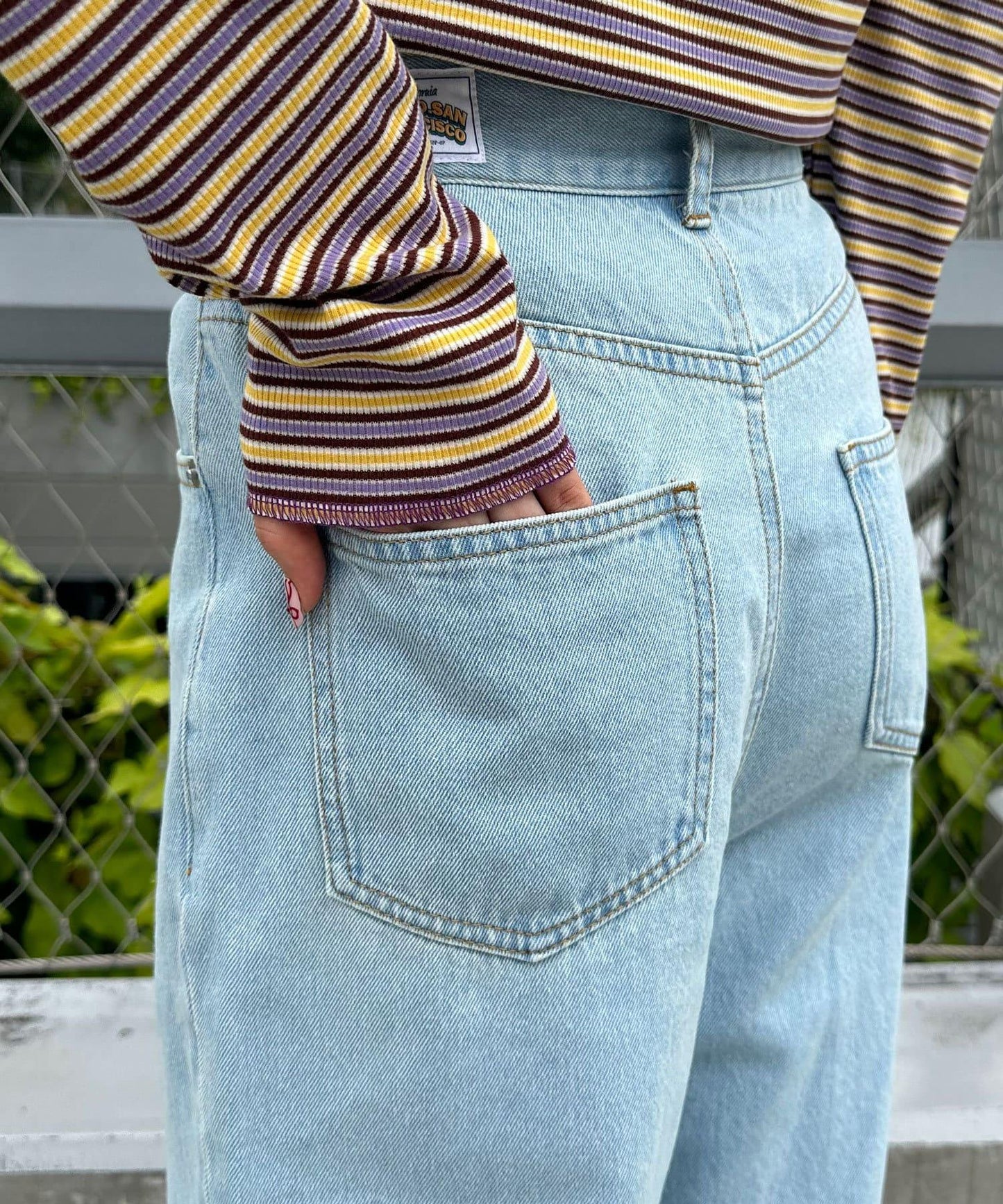 【2024AW】【HELLO.SANFRANCISCO/你好，舊金山】花朵剪裁牛仔褲