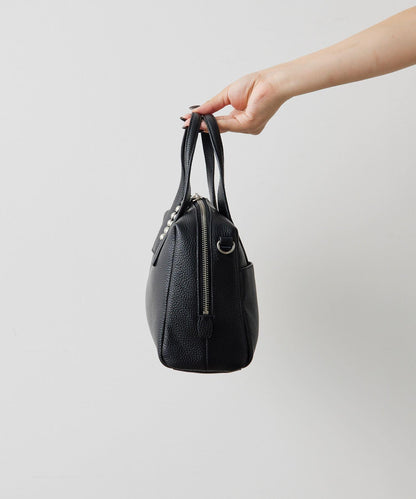 真皮/500毫升寵物瓶也能放入！/帶肩帶/兩用 鉚釘波士頓包