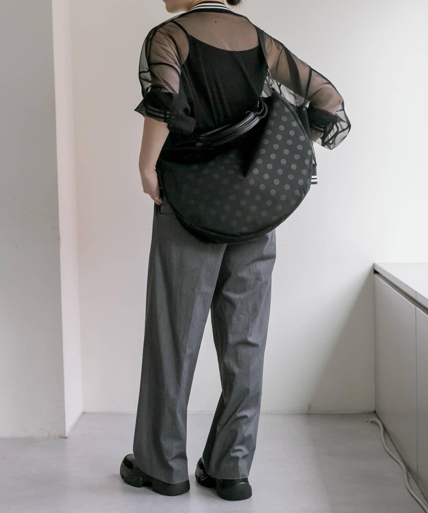 A4尺寸適用/防水/雙肩/點點圖案/復古/復刻 圓形大號手提包