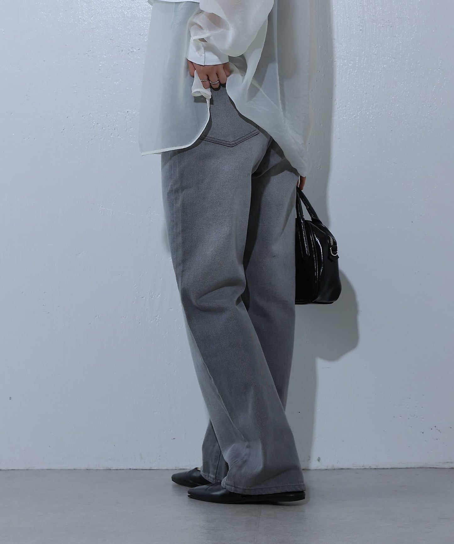 寬鬆直筒牛仔褲