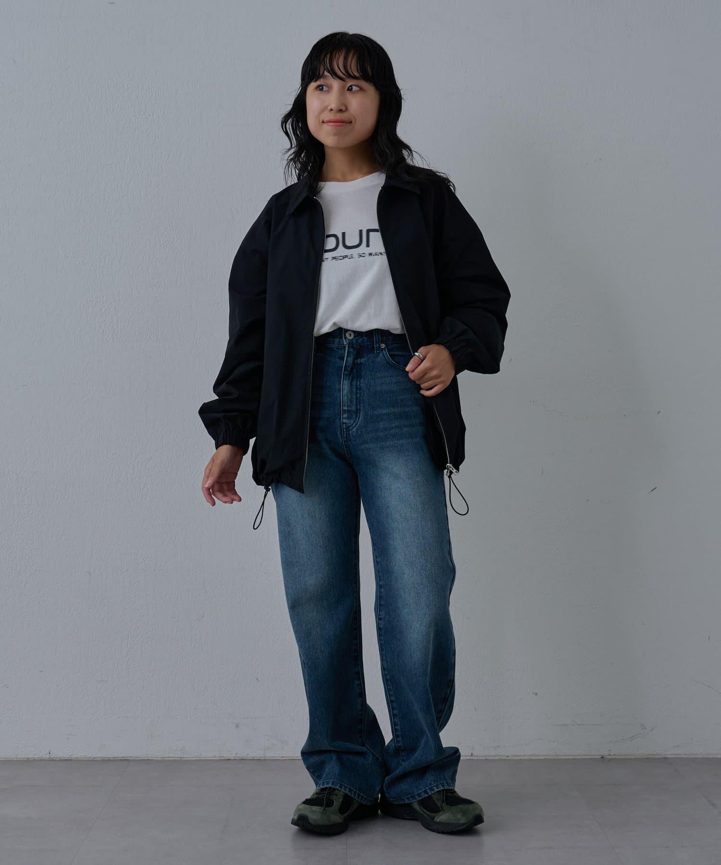 寬鬆直筒牛仔褲