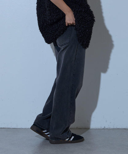 寬鬆直筒牛仔褲