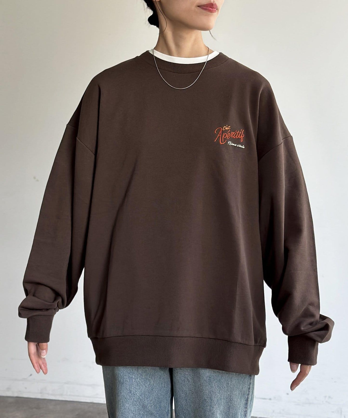 多色刺繡衛衣