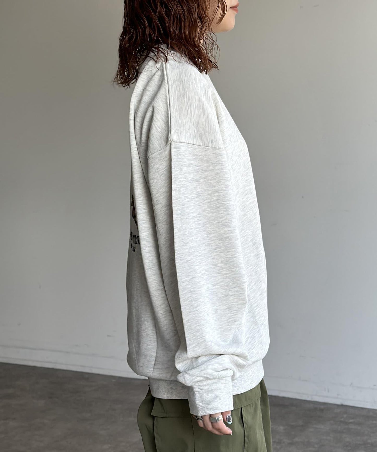 多色刺繡衛衣