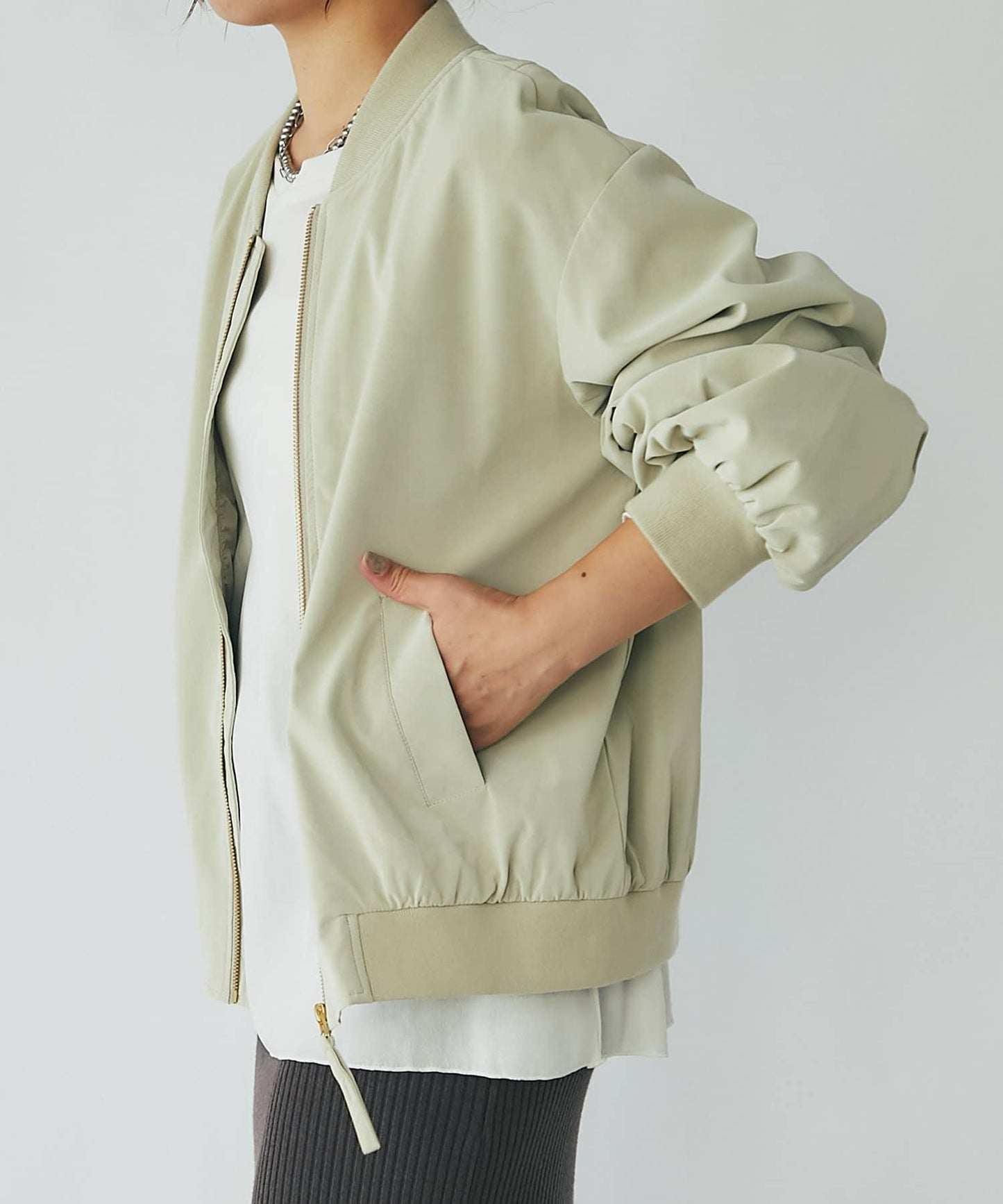 《長季節適用》仿皮夾克