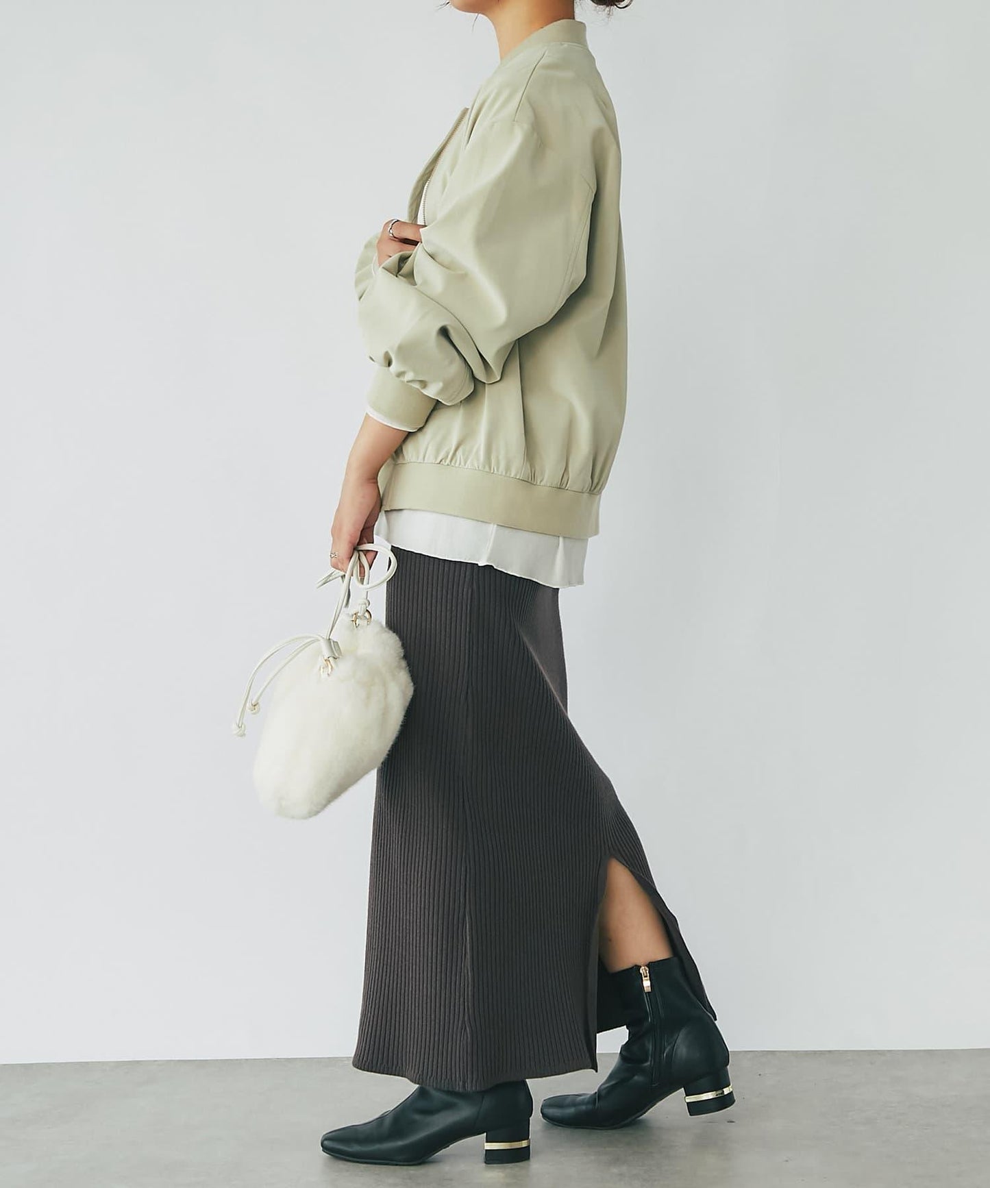 《長季節適用》仿皮夾克