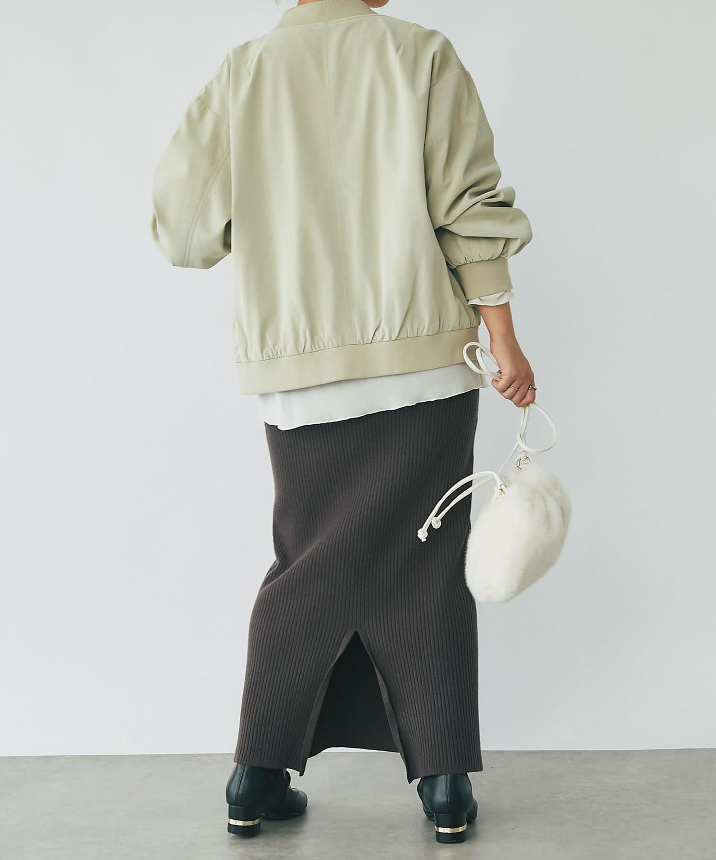 《長季節適用》仿皮夾克