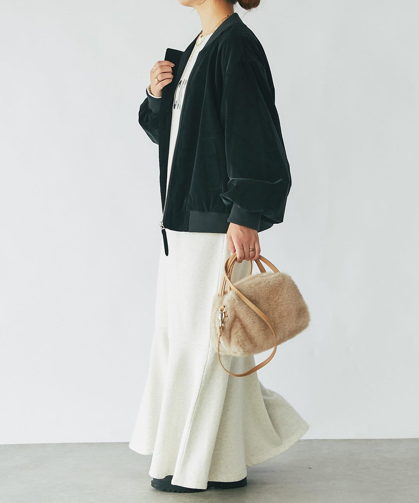 《長季節適用》仿皮夾克