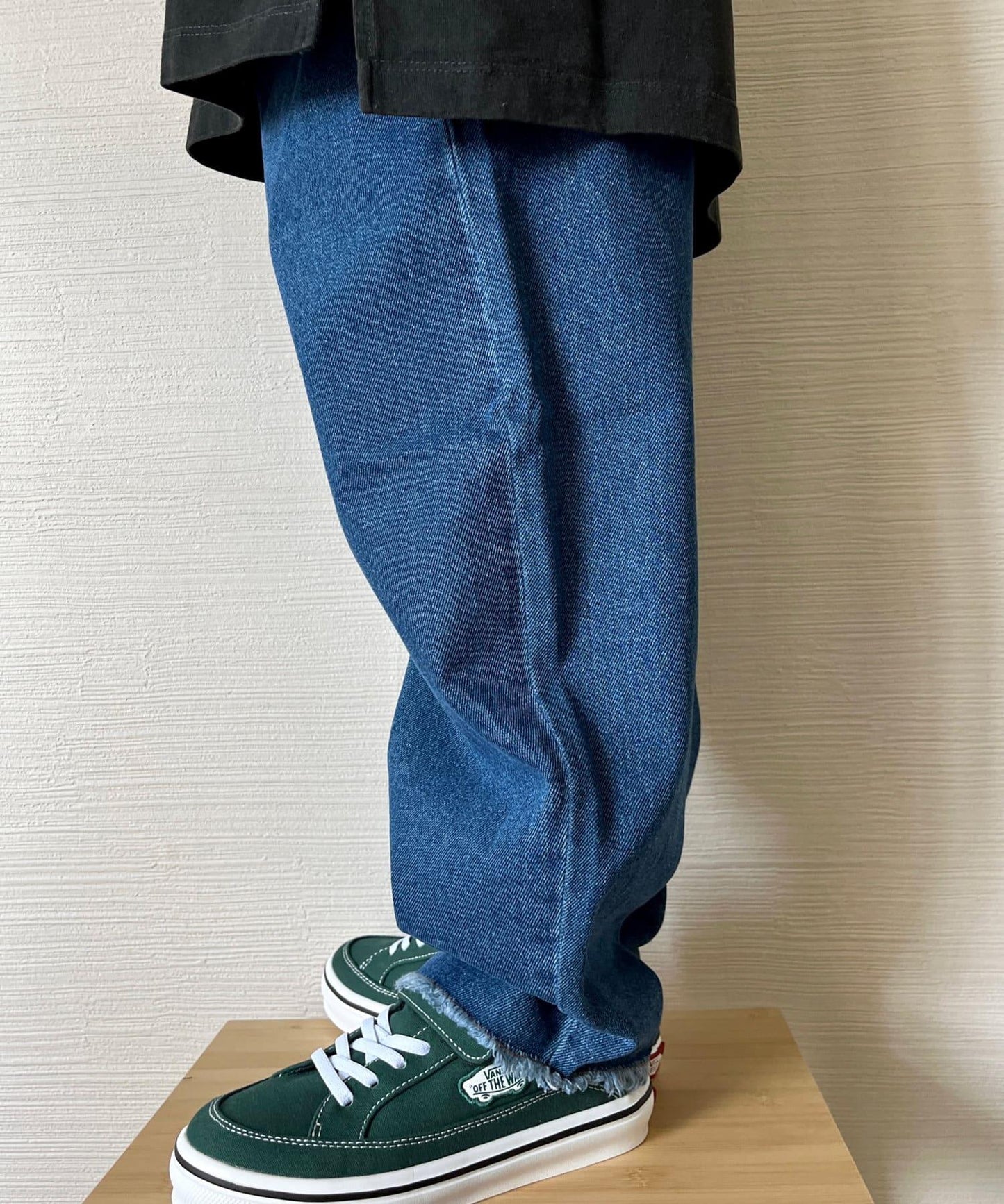 【KIDS】【TYPY DENIM】甘織り裾フリンジカーブデニム 【KIDS】【TYPY DENIM】甜美編織下襬流蘇曲線牛仔褲