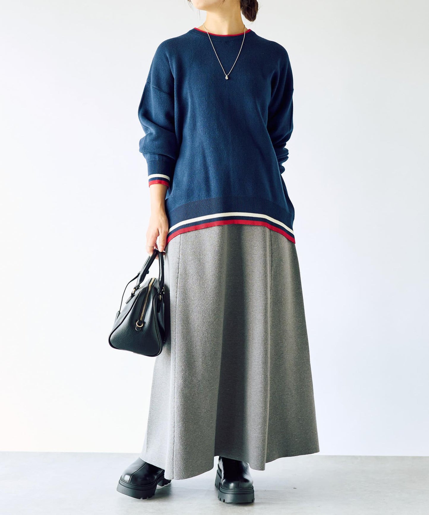 《限定·穿著舒適》條紋針織衫