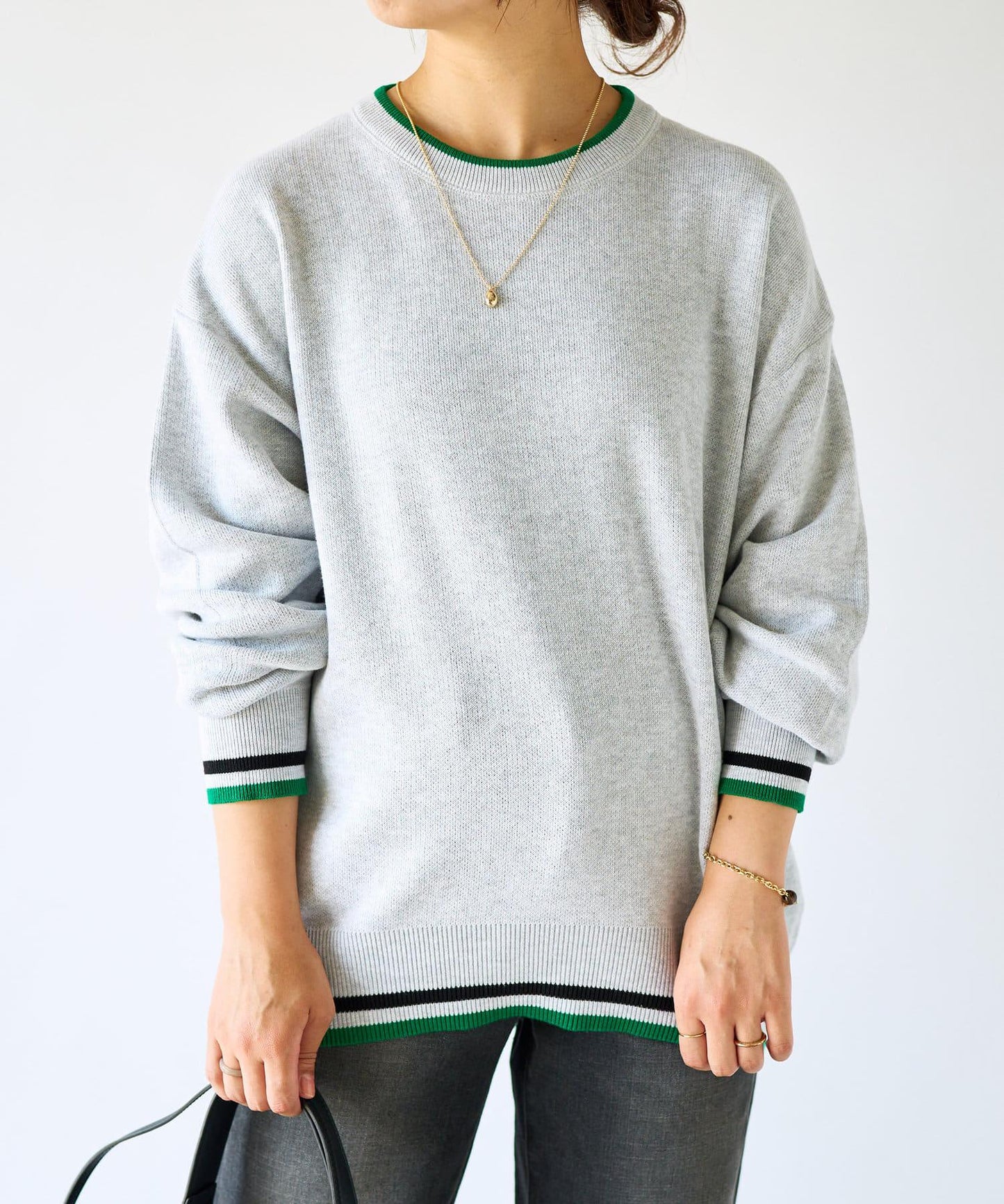 《限定·穿著舒適》條紋針織衫