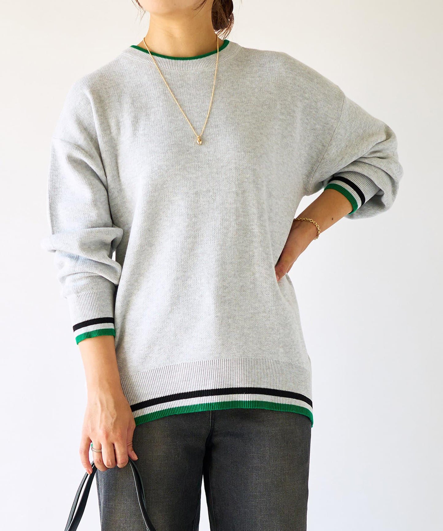 《限定·穿著舒適》條紋針織衫