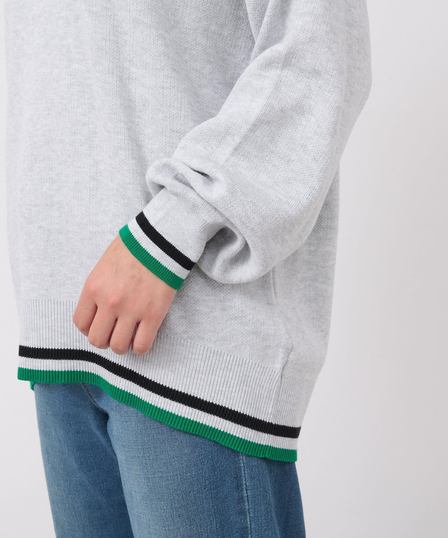 《限定·穿著舒適》條紋針織衫