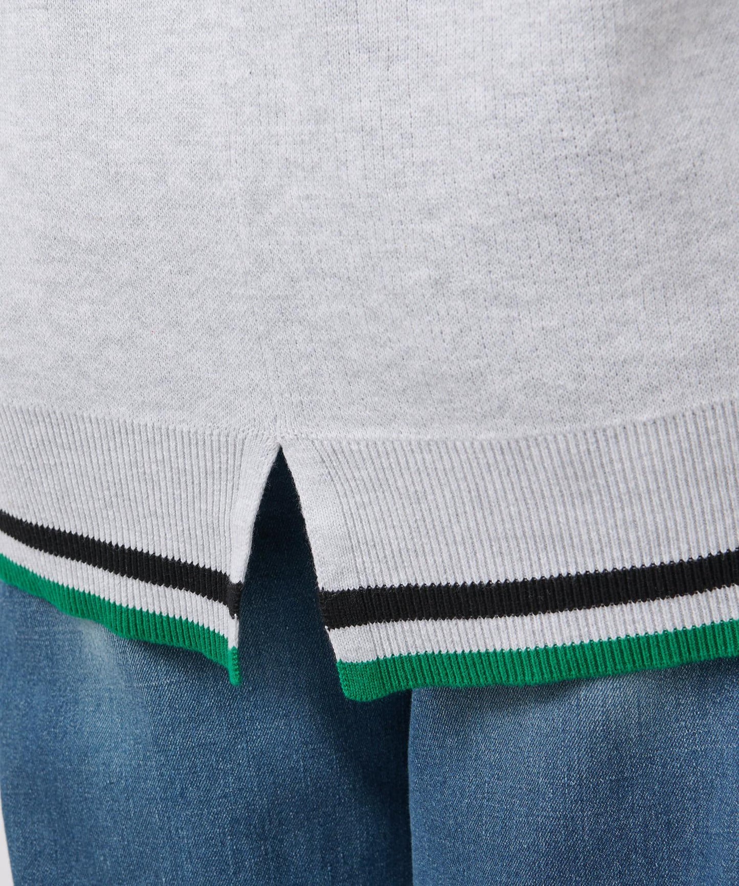 《限定·穿著舒適》條紋針織衫