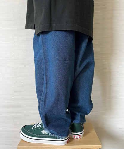 【KIDS】【TYPY DENIM】甘織り裾フリンジカーブデニム 【KIDS】【TYPY DENIM】甜美編織下襬流蘇曲線牛仔褲