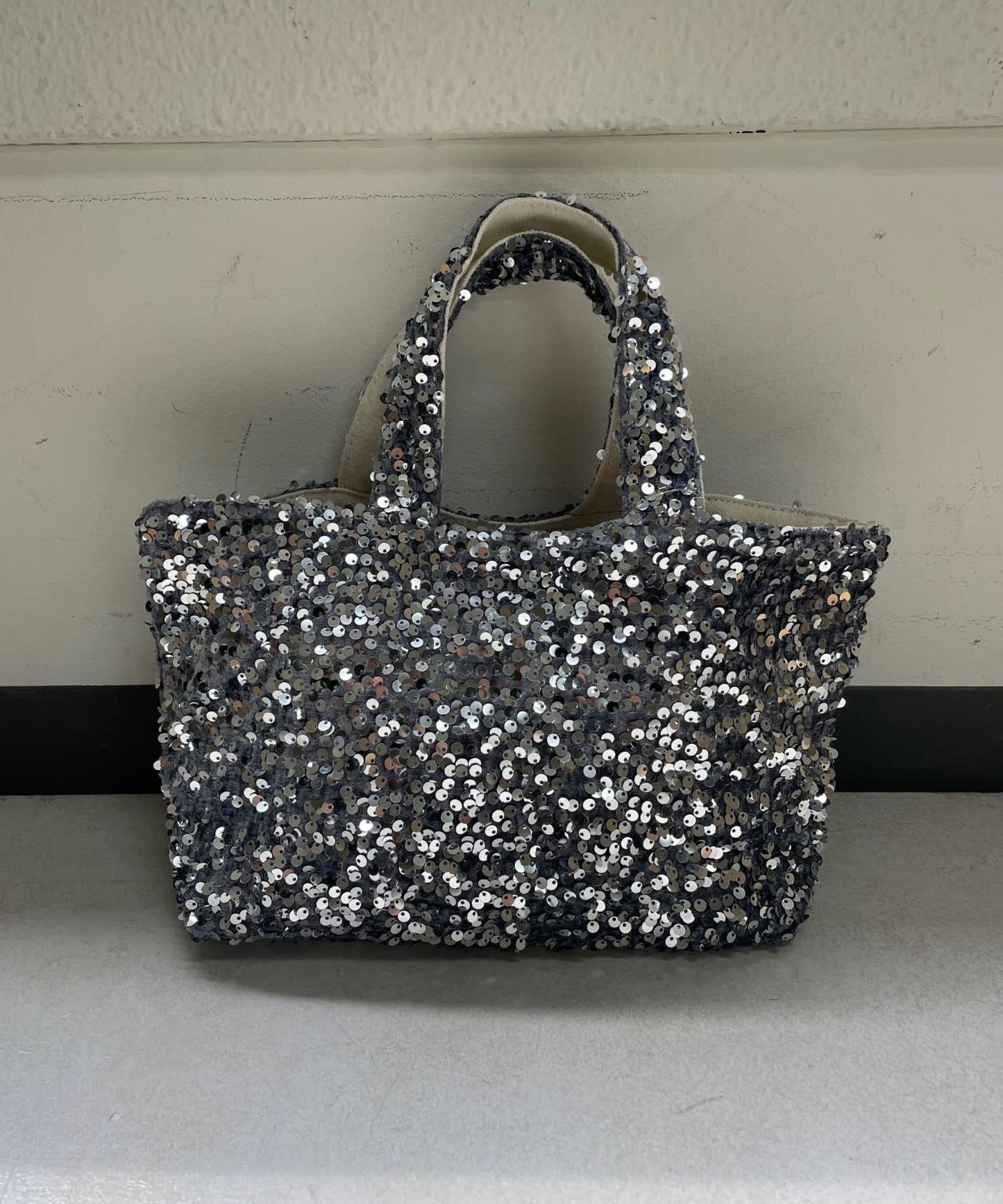 亮片手提包