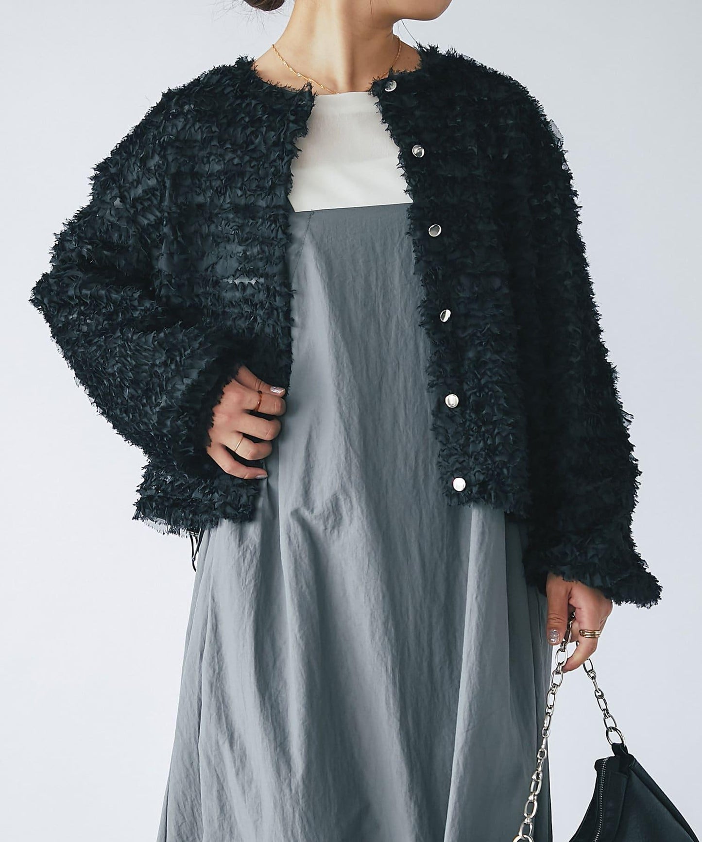 《限定》蕾絲下襬襯衫