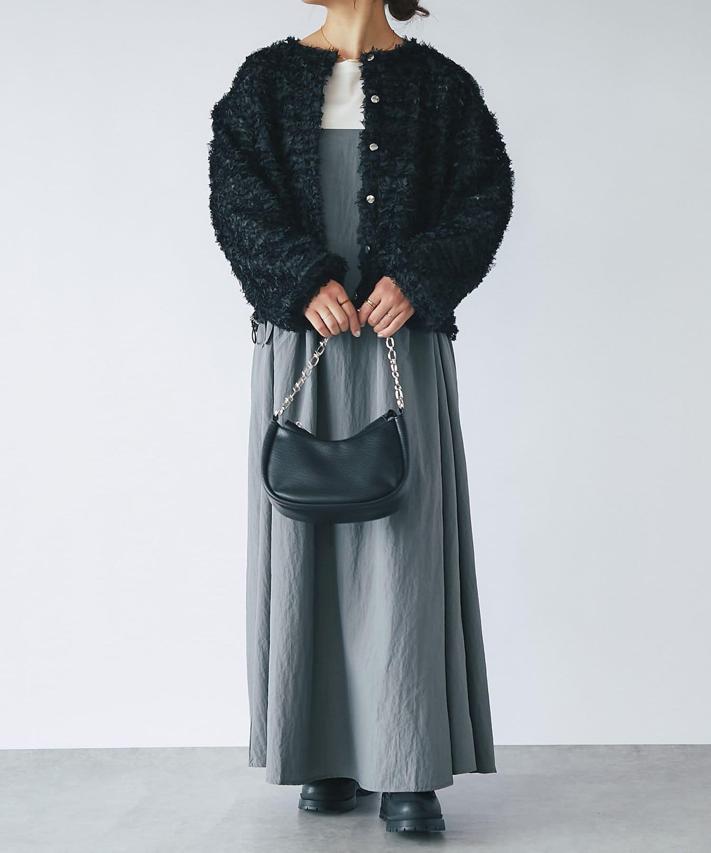 《限定》蕾絲下襬襯衫