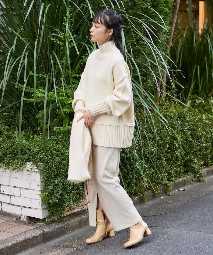 高領寬鬆針織衫