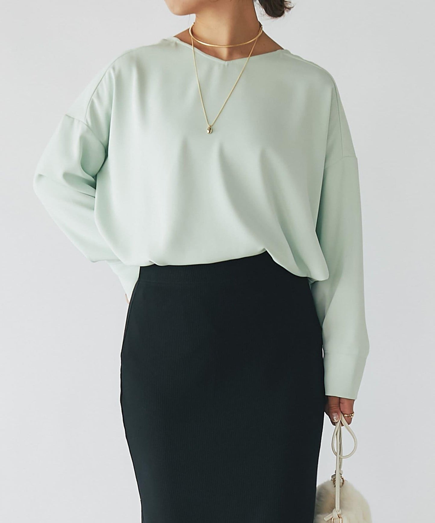 《長季節穿著》後扣T恤襯衫