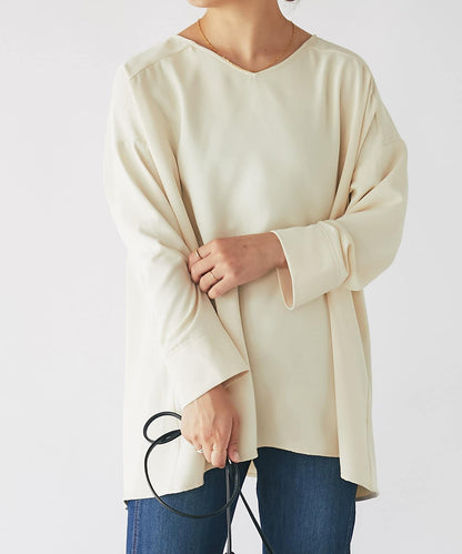 《長季節穿著》後扣T恤襯衫