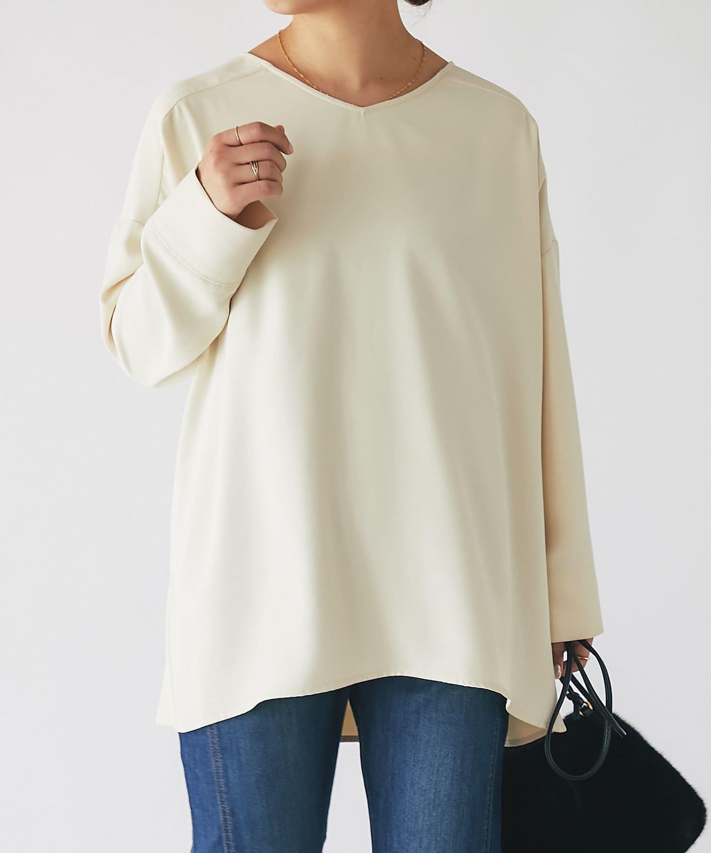 《長季節穿著》後扣T恤襯衫