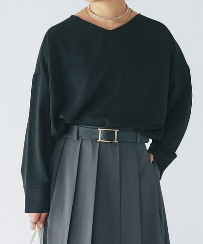 《長季節穿著》後扣T恤襯衫