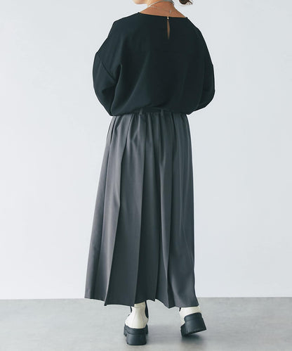 《長季節穿著》後扣T恤襯衫