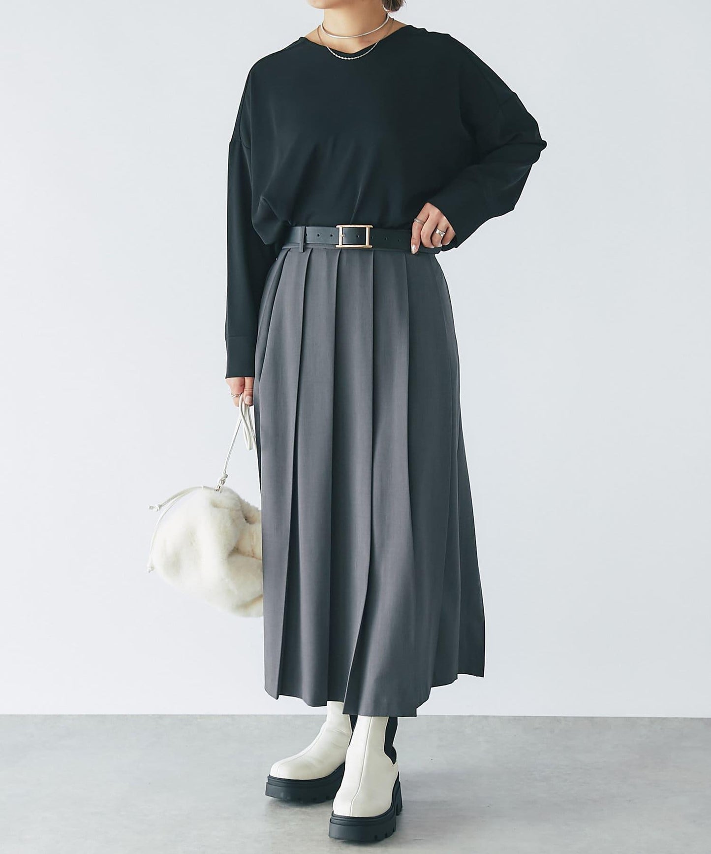 《長季節穿著》後扣T恤襯衫