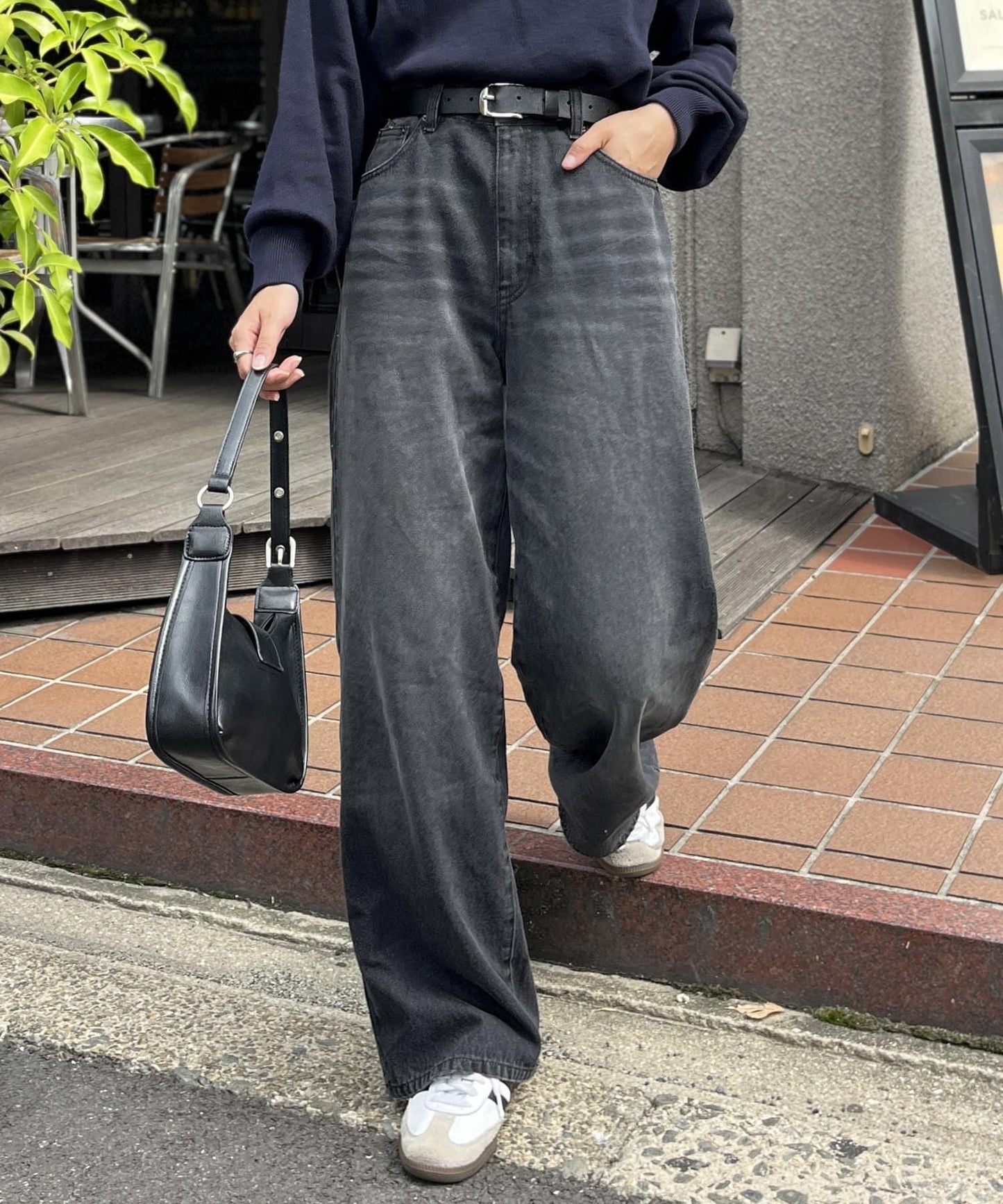 高腰直筒牛仔褲