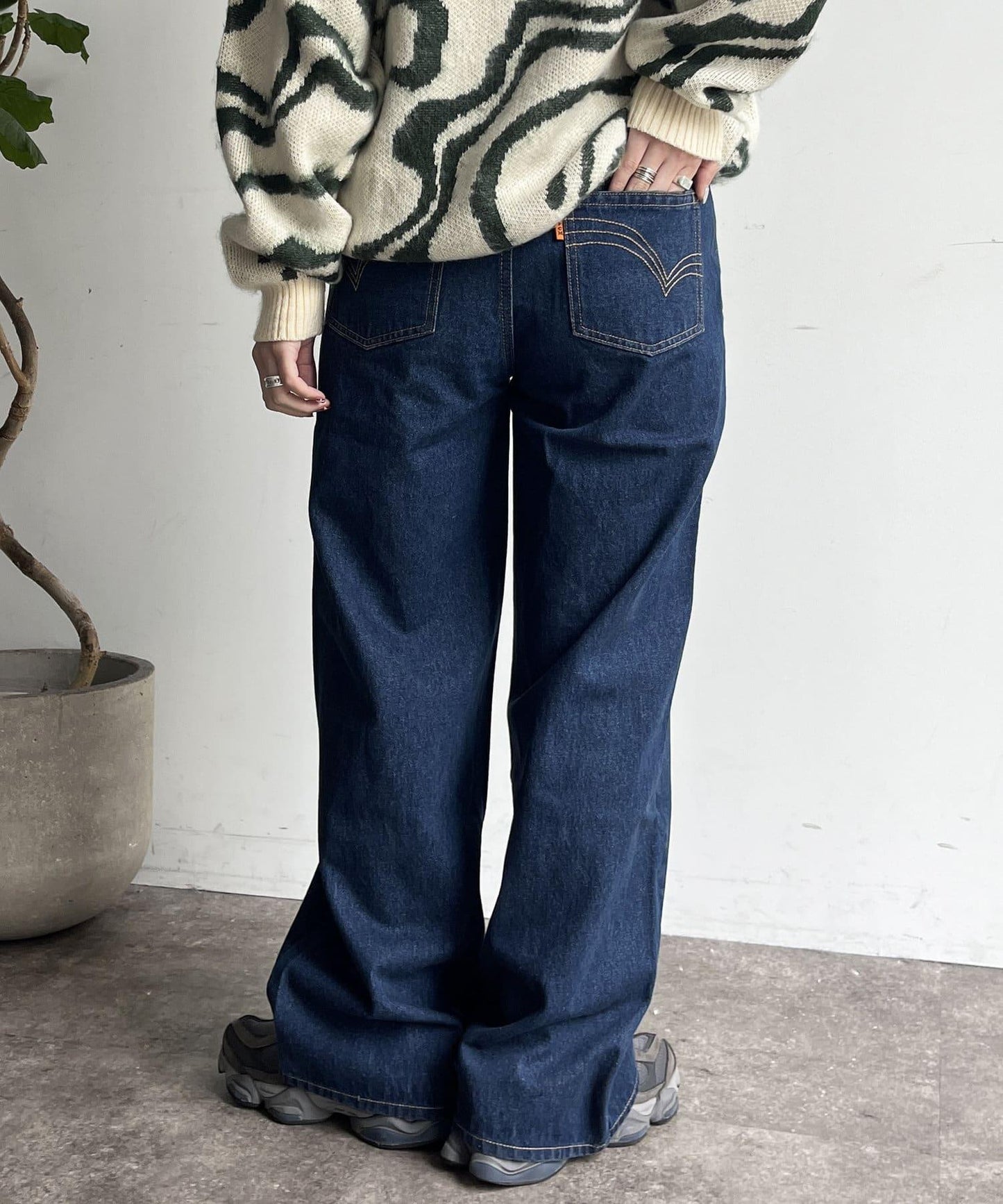 高腰直筒牛仔褲