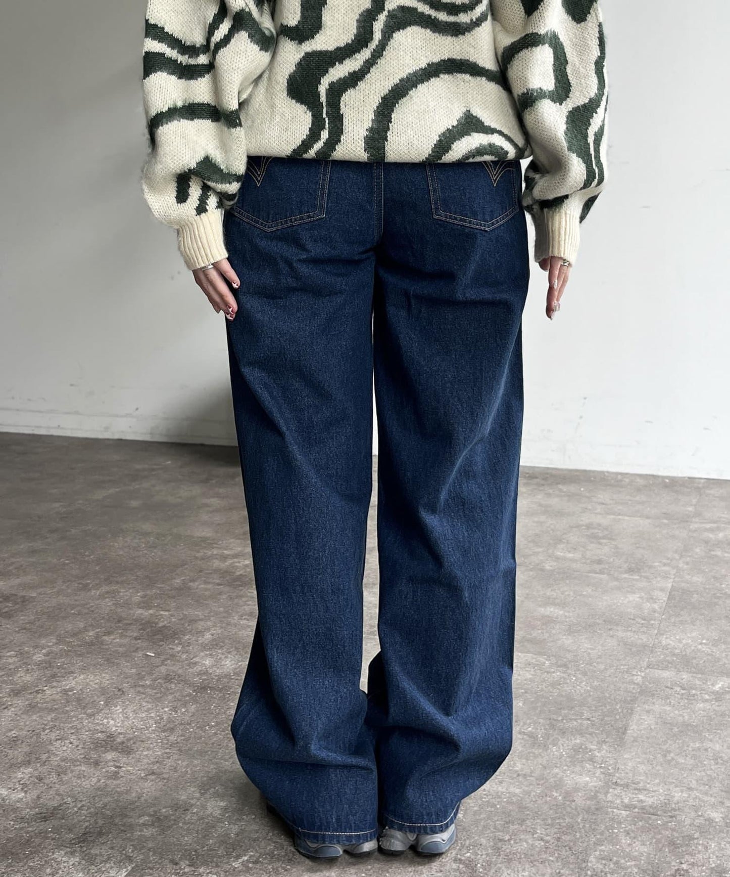 高腰直筒牛仔褲