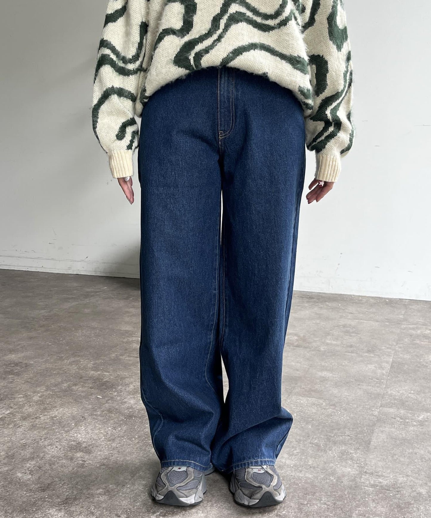 高腰直筒牛仔褲