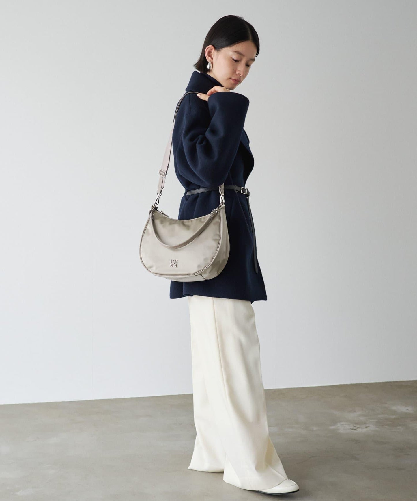 【260克・輕微防水】雲朵尼龍2way肩包