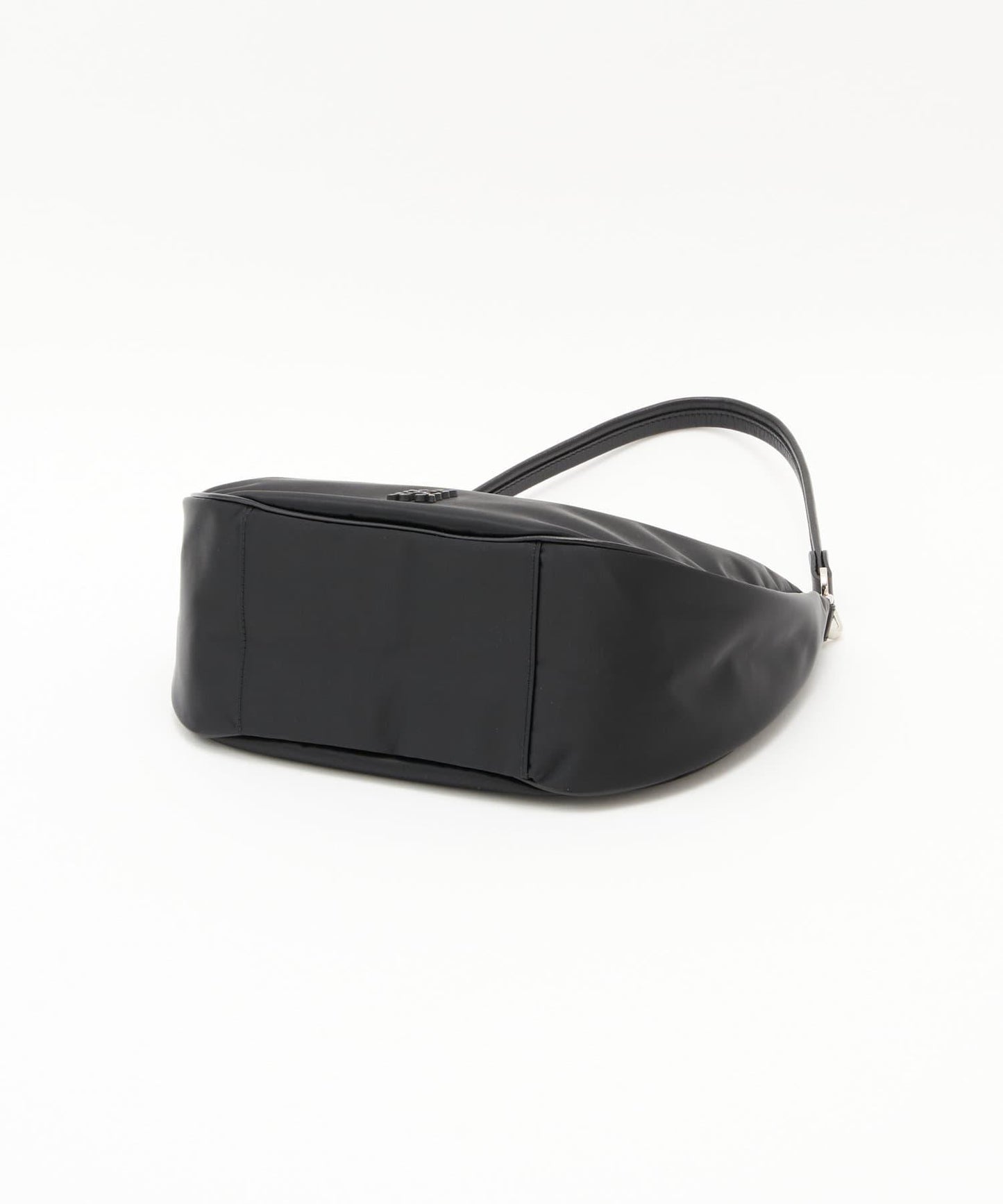 【260克・輕微防水】雲朵尼龍2way肩包