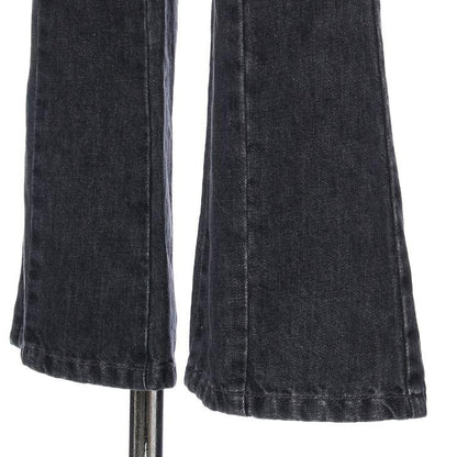 修身款牛仔褲 - 黑色