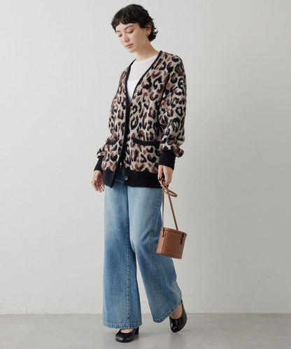 寬腿喇叭牛仔褲