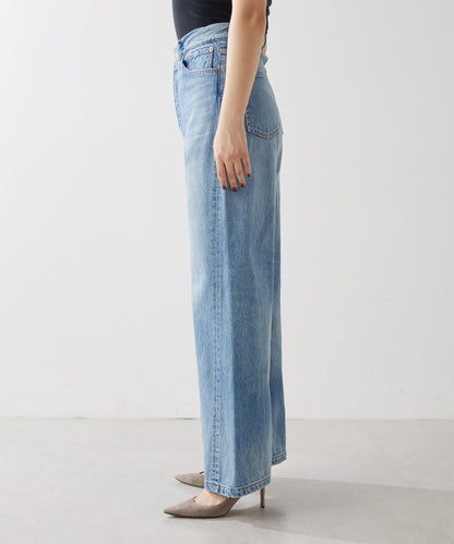 寬腿喇叭牛仔褲