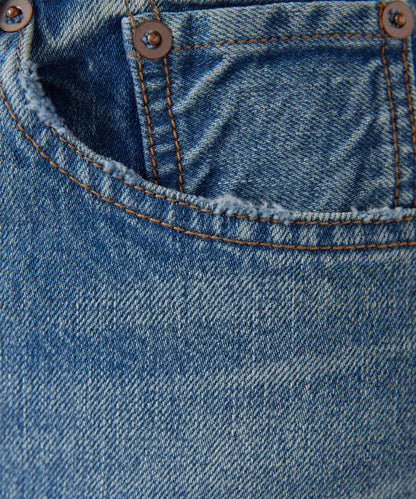 寬腿喇叭牛仔褲