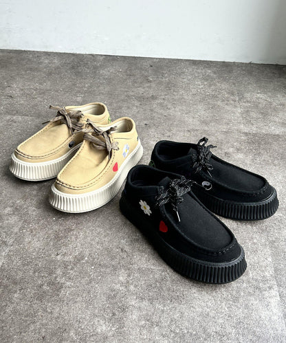 塗鴉刺繡厚底便鞋