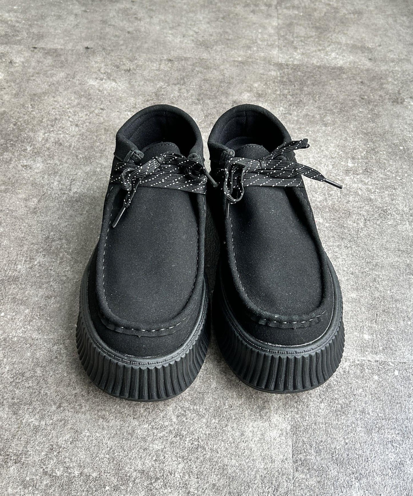 塗鴉刺繡厚底便鞋