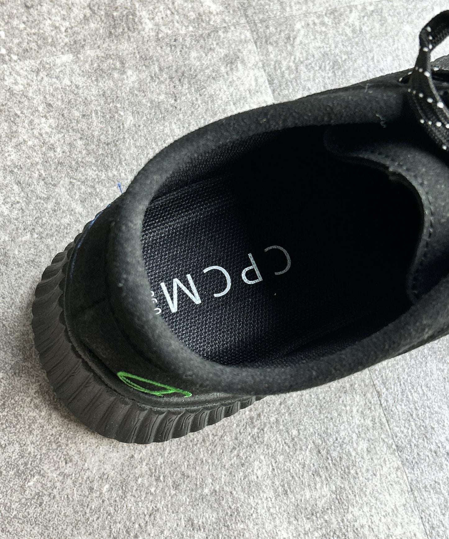 塗鴉刺繡厚底便鞋