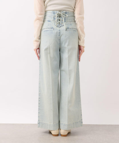 後背係扣裝寬鬆牛仔褲