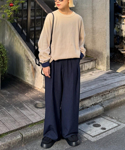 寬鬆剪裁圓領T恤款針織衫