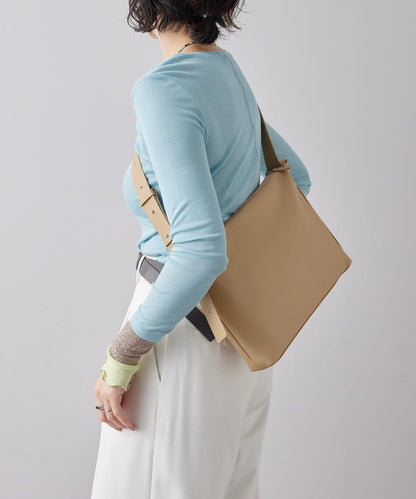 《全真皮》兩用皮革肩揹包