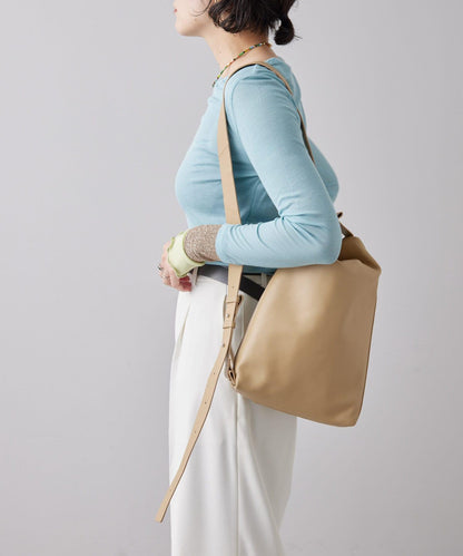 《全真皮》兩用皮革肩揹包