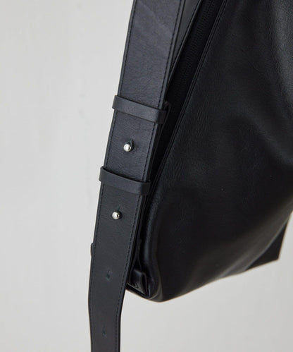 《全真皮》兩用皮革肩揹包