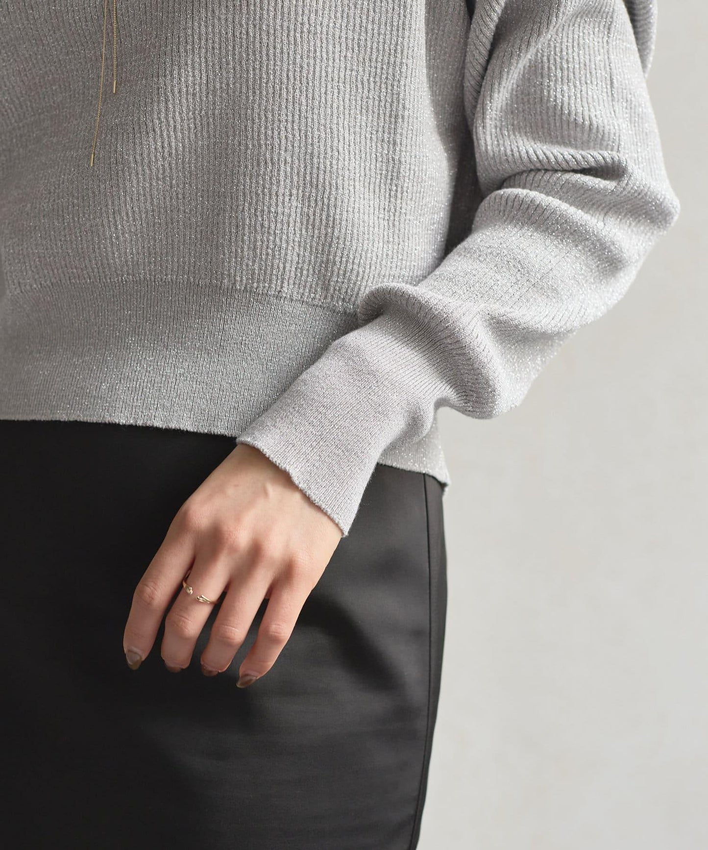 船領閃亮垂墜針織衫