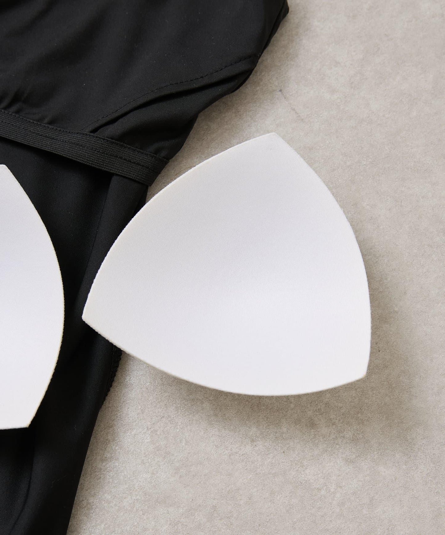 【帶杯】平滑吊帶背心