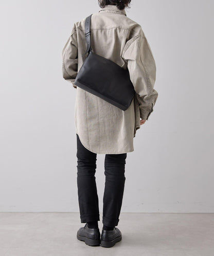 《全真皮》兩用皮革肩揹包